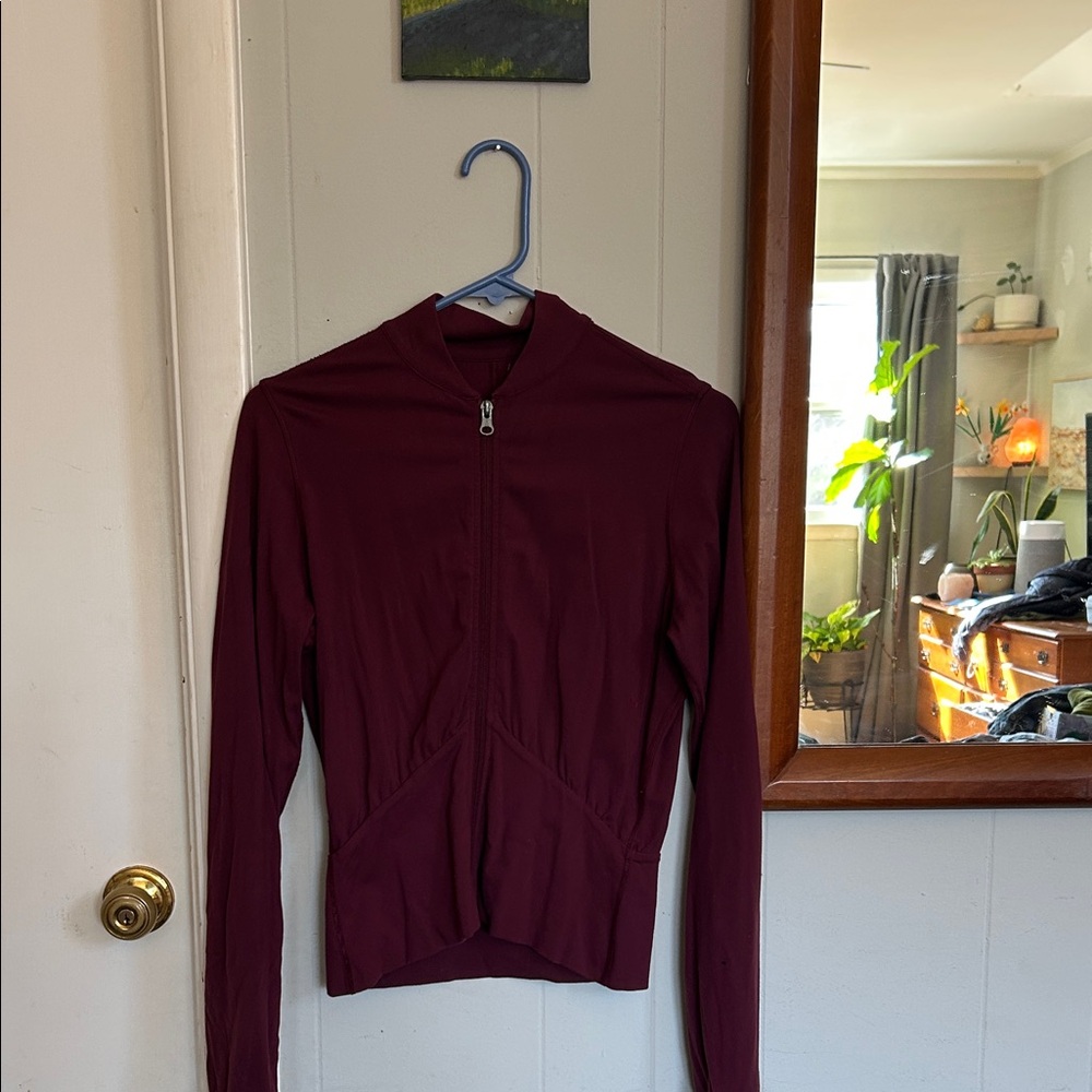 Lulu lemon top